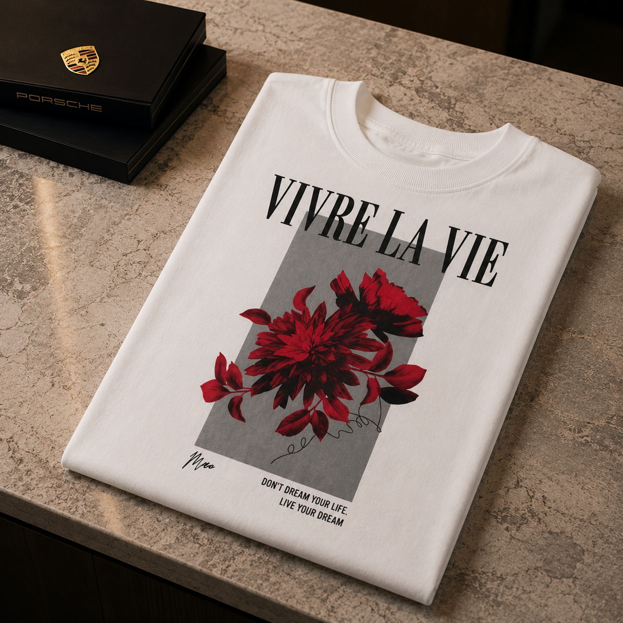 T-shirt Oversize "Vivre la Vie" — Motif fleurs rouges